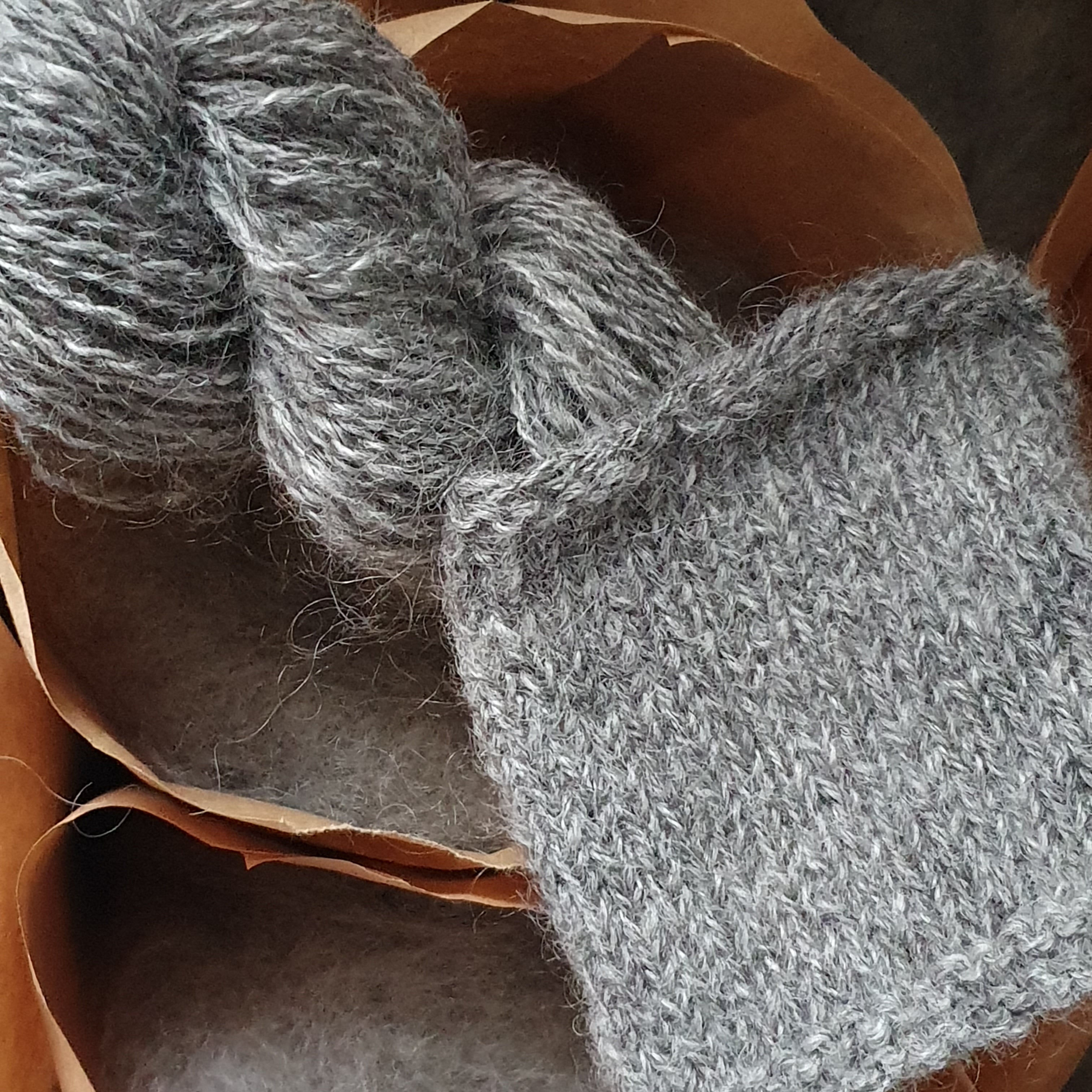 Grå spinnfiber 100g